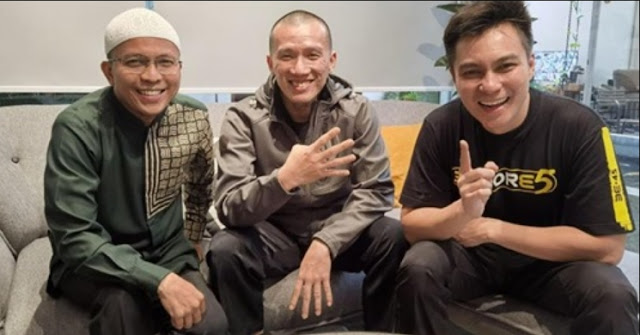 Baim Wong Ustadz Felix Siauw dan Ustadz Fatih Karim