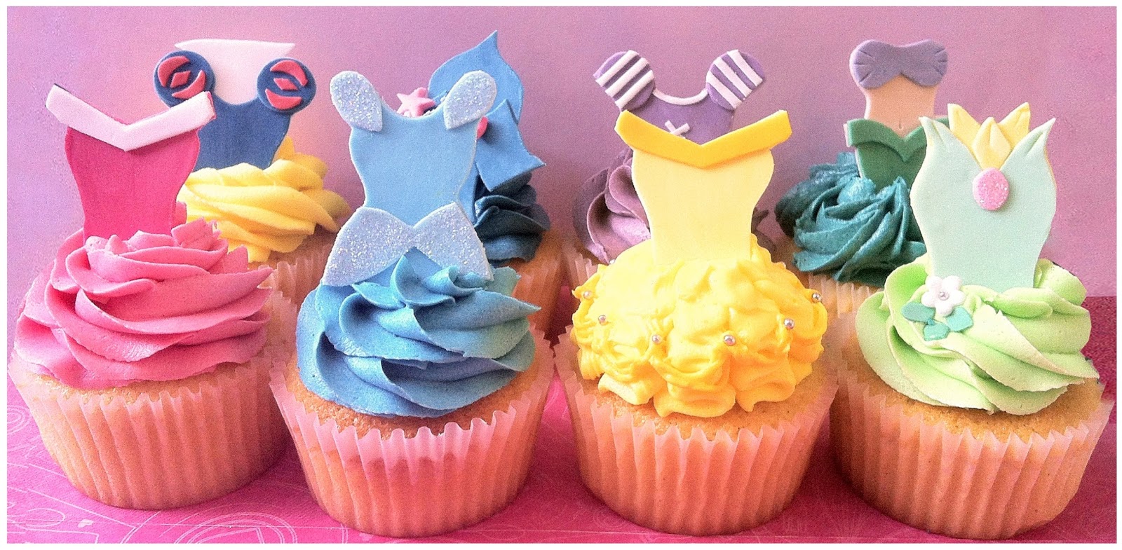cool cupcake ideas Happy birthday Mini Mousey! I love you muchly!! xx