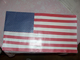 http://craftymomsshare.blogspot.com/2011/07/fourth-of-july-crafts-and-more.html