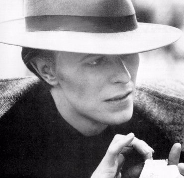 David Bowie in 'The Man Who Fell to Earth'