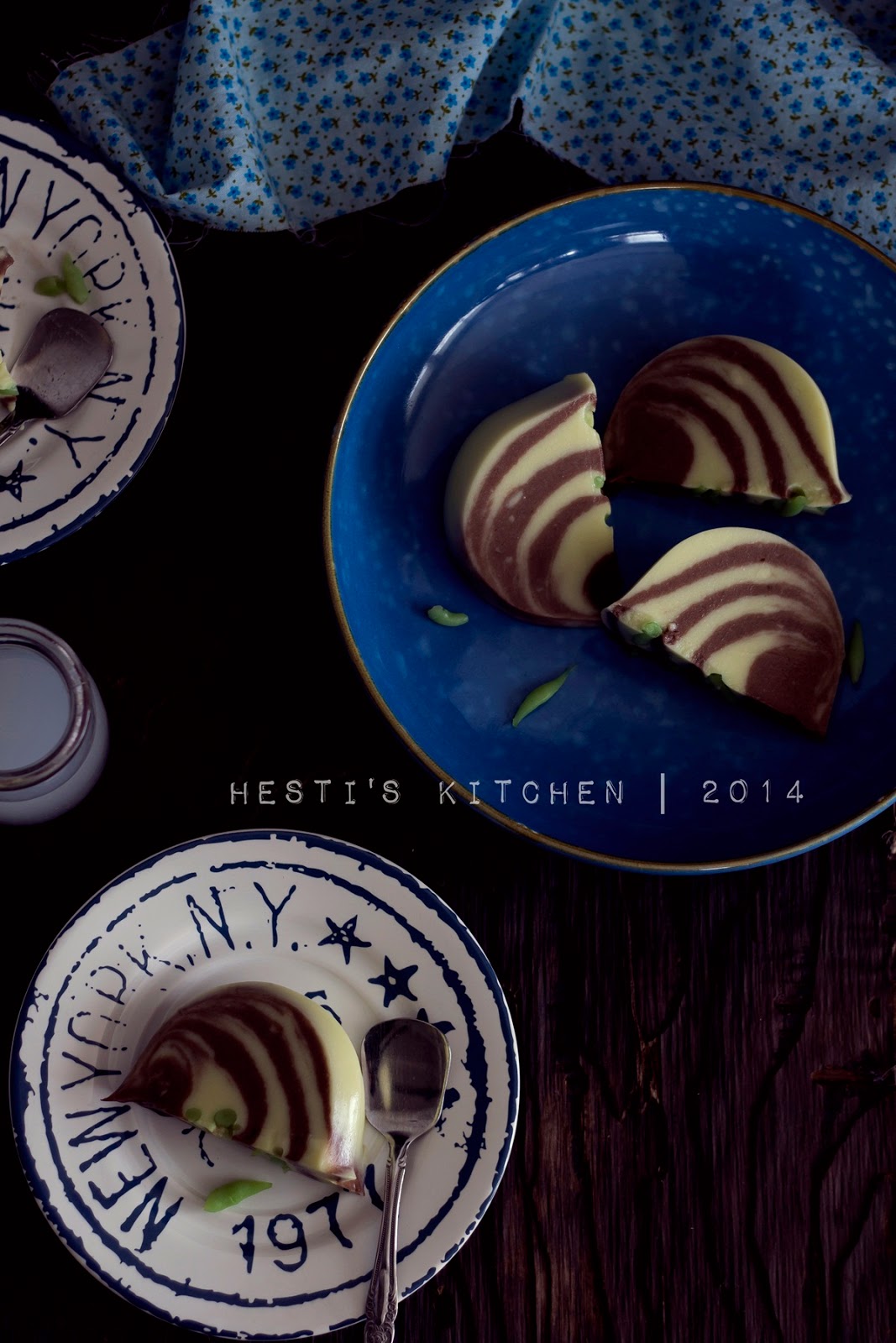 HESTI'S KITCHEN : yummy for your tummy: Puding Roti Zebra