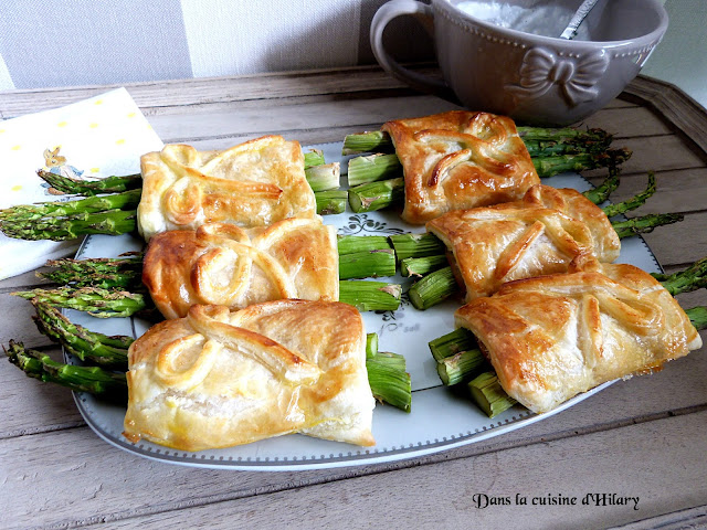 Feuilletés aux asperges vertes, pancetta et parmesan