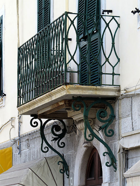 Balcony, Scali delle Cantine, Livorno