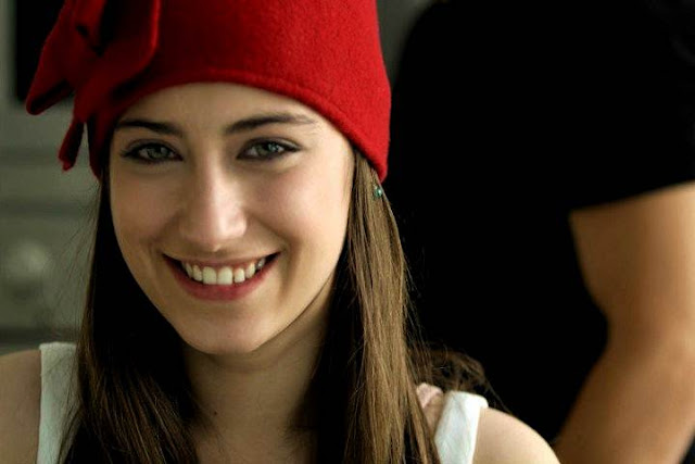 Artis Cantik Turki Hazal Kaya Gallery Foto