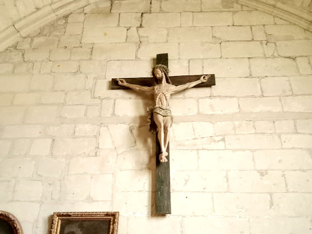 Fontevraud crucifix, polychrome wood, 15C, Maine et Loire, France. Photo by Loire Valley Time Travel.