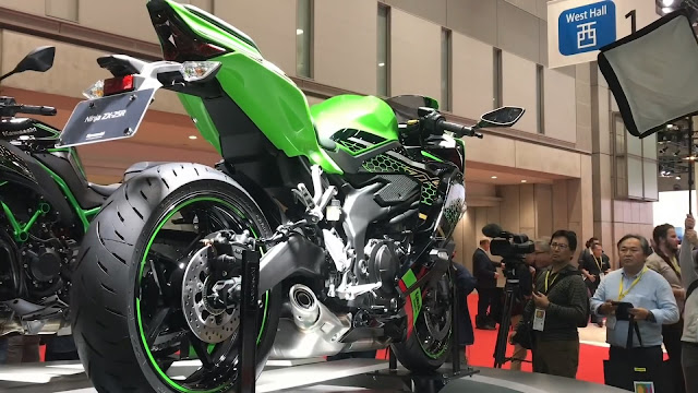 Kawasaki Ninja ZX-25R 2020