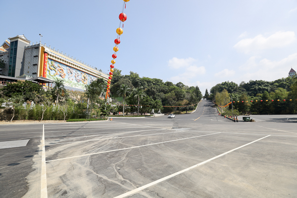 「一貫道祖師紀念館白陽聖廟」世界最高銅鑄圓頂建築天壇在台中