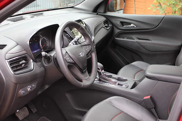 Novo Chevrolet Equinox RS 2022 - interior