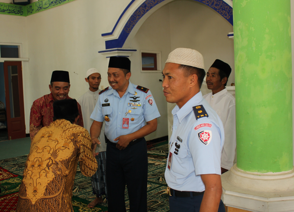 ABDULRACHMAN SALEH DANLANUD ABD SALEH DATANGI MASJID 