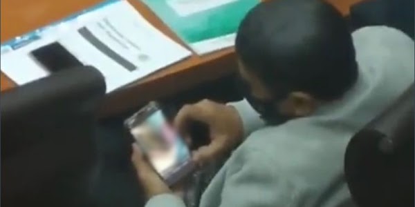 Nonton Film P*rno saat Bersidang Harusnya Disanksi Etik Berat