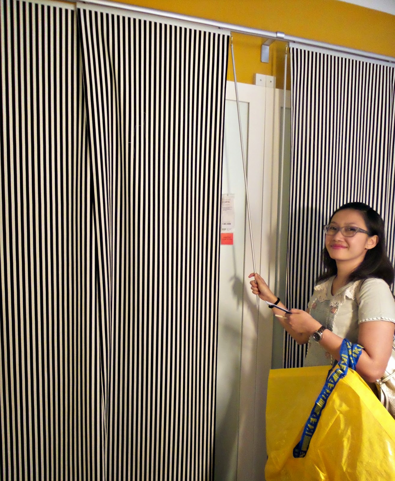 Lagi norak-noraknya ke IKEA Alam Sutera  The Traveling Cow