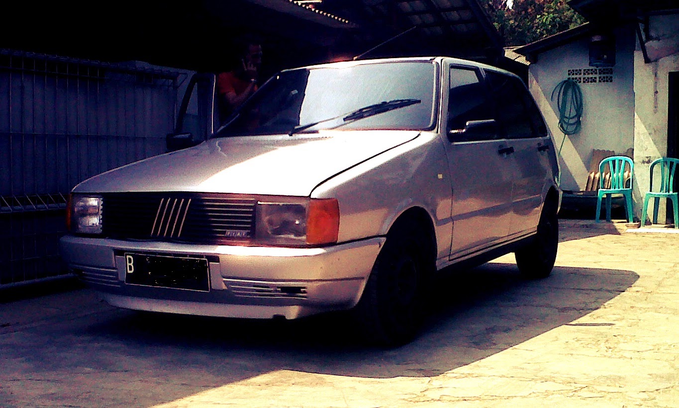 Dijual FIAT UNO Th 90 Kondisi Normal JAKARTA LAPAK MOBIL DAN