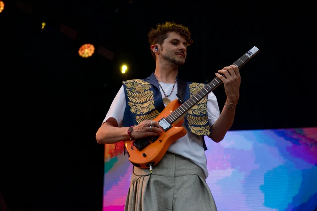 ¡NO TEMBLÓ! Fue Monsieur Periné haciendo vibrar el Parque Simón Bolívar con su show en el Festival Cordillera