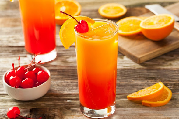 Tequila Sunrise Cocktail