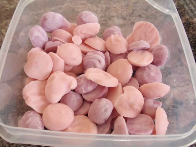 Frozen Yogurt Dots