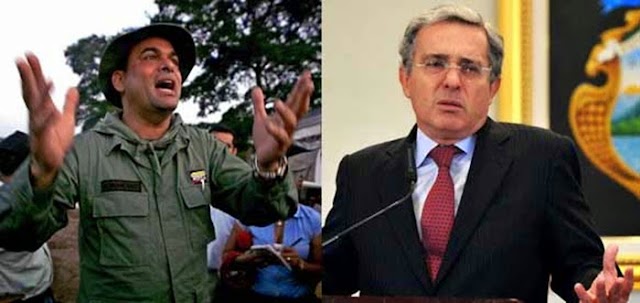 Álvaro Uribe y los fusiles que no se desmovilizan