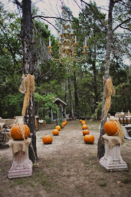 Rustic Fall Wedding Decor Ideas to Bring Nature to Your Reception