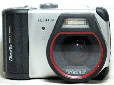 Fujifilm BigJob HD-3W, Front