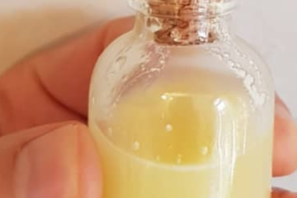 DIY Vitamin C Serum Recipe For Wrinkles And Age Spots!