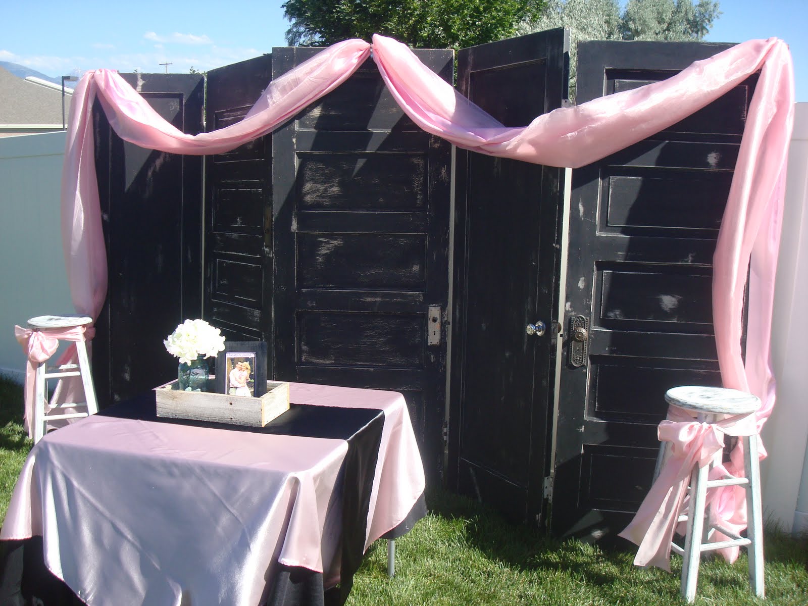 Outdoor Wedding Backdrops