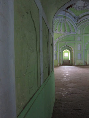 Lucknow Bara Imambara chamber room