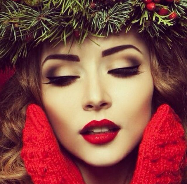 http://s-fashion-avenue.blogspot.it/2015/12/cristmas-make-up.html
