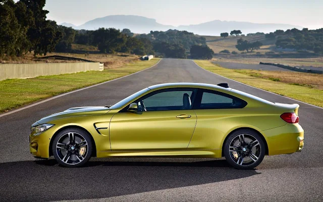 Novo BMW M4 2014