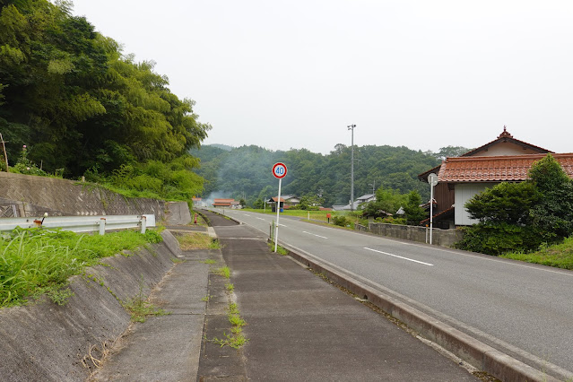 鳥取県道35号西伯根雨線　鳥取県西伯郡伯耆町福居