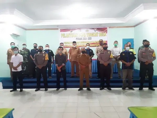 DPP FKPM Kabupaten Sekadau Lantik Kepengurusan Tiga Desa