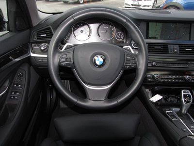 BMW 5-Series 550I