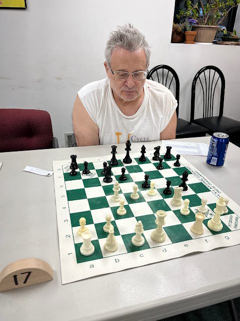Chess Club Welcomes Newbies to the Boards — The Midwood Argus