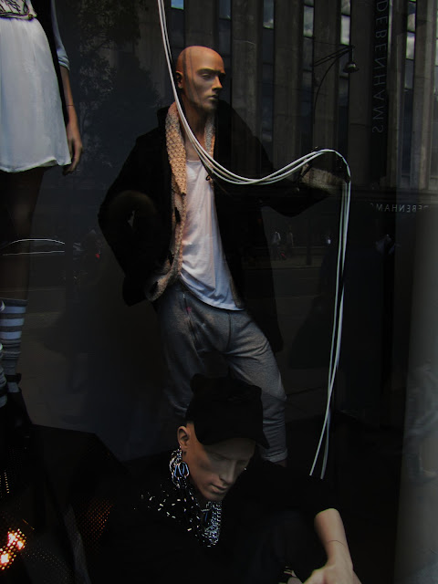 Zara Autumn/Winter 2012 Window Display 