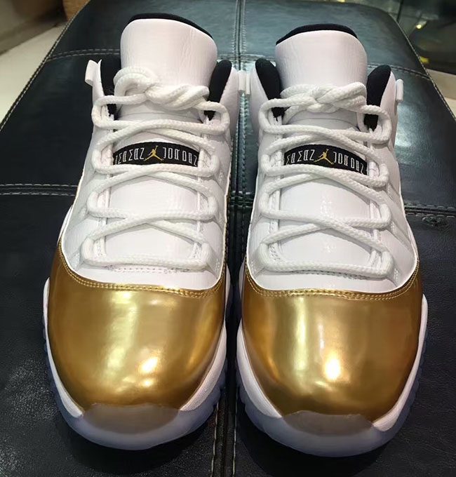 Air Jordan 11 Low White Metallic Gold 528895-103