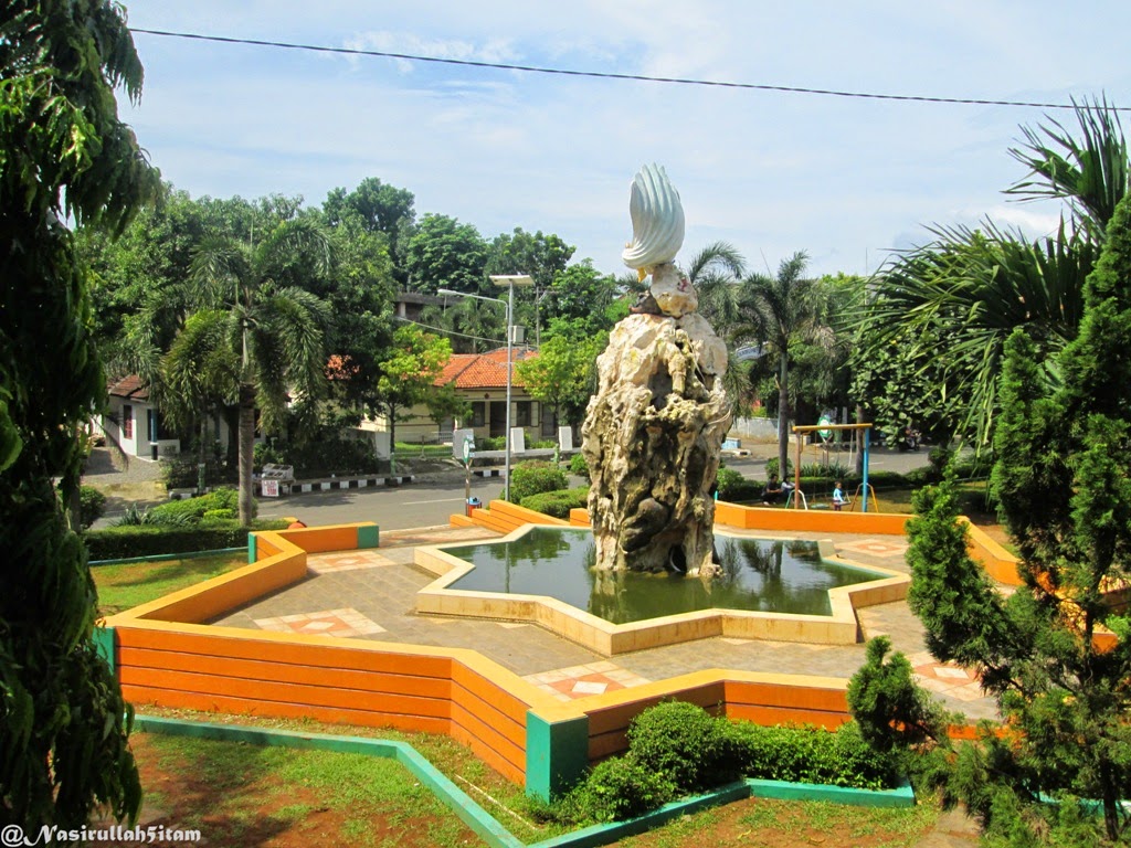 Tugu Kerang di Jepara