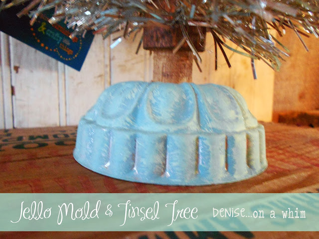 A Jello Mold with some chalk paint as the base to a shiny, thrifty Christmas tree via http://deniseonawhim.blogspot.com