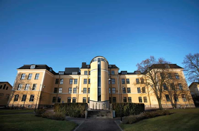 منحة جامعة سكوفد للحصول على الماجستير في السويد 2021