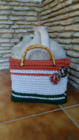 bolso de trapillo tejido a crochet