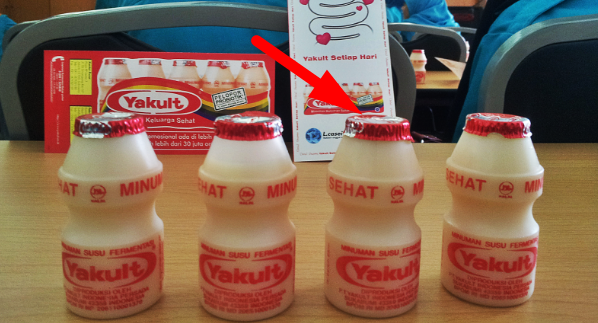 Apakah Anda Sering Minum YAKULT Ini? Kalo Iya Berarti Anda Wajib Baca Ini.. Dan Lihat Fakta No. 4