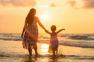 Puisi Kasih Sayang Seorang Ibu Sangat Menyentuh