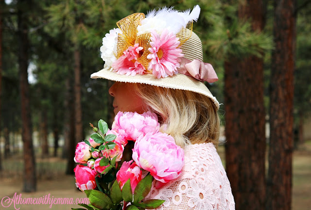 handmade, hat, straw, floral, sunbonnet, gardening, sun, athomewithjemma.com