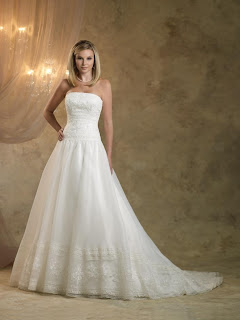 Kathy Ireland Spring 2013 Bridal Collection