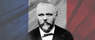 De Georges Sorel se diz ter sido o primeiro conservador revolucionário, ou pelo menos um dos primeiros pais fundadores da chamada Revolução Conservadora. Assim o expressaram corretamente Julien Freund, Armin Mohler e Karlheinz Weissmann, estes dois últimos coautores do manual Die Konservative Revolution in Deutschland, 1918-1932.