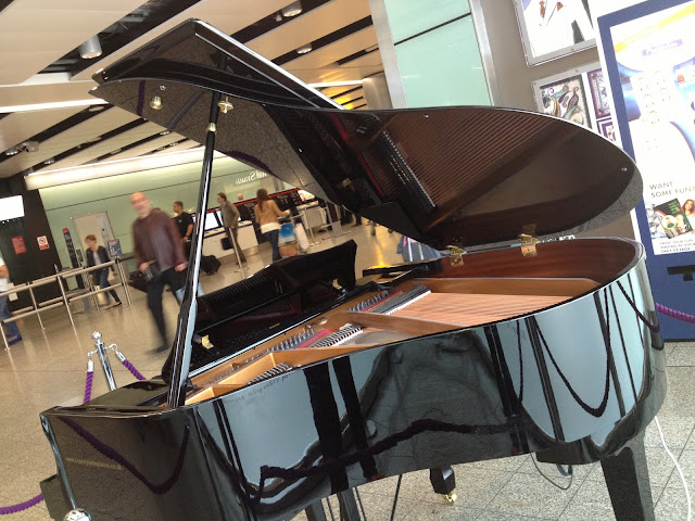 Piano inside the Terminal 3 building