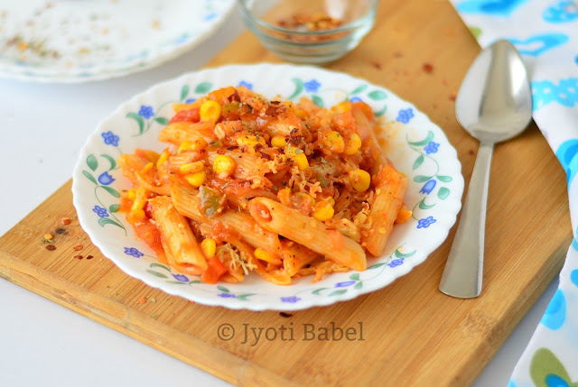 Penne Pasta in Red Sauce with Veggies Recipe | How to Make Penne Pasta in Red Sauce with Veggies | Italian Recipes. More such recipes at www.jyotibabel.com