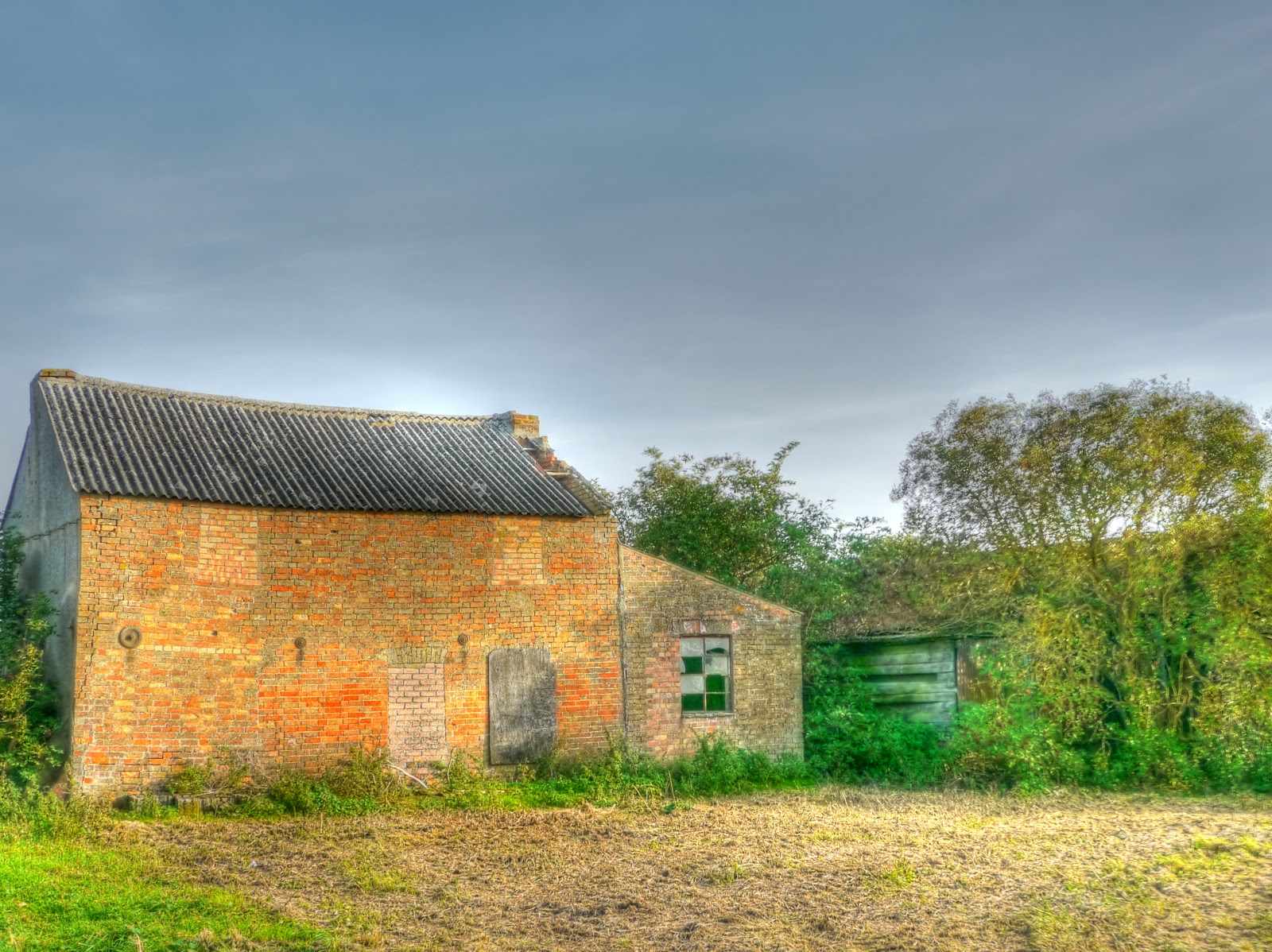 P1180576_4_5_tonemapped.JPG