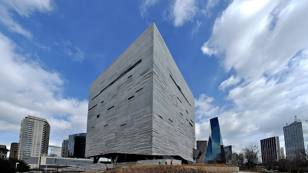 Perot Museum of Nature and Science