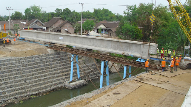 <a href="https://www.mscengineeringgre.com/"><img src="Pembangunan Infrastruktur.jpg" alt="Pembangunan Infrastruktur"></a>