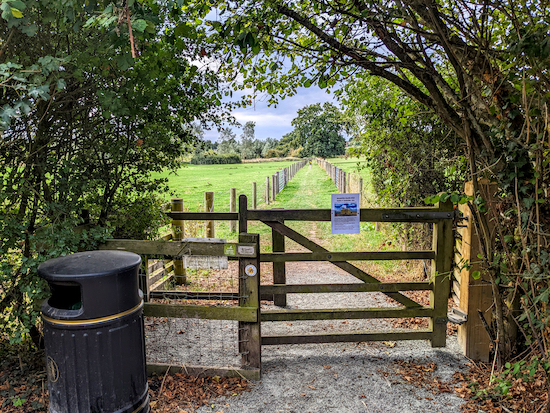 Turn right on Braughing footpath 25