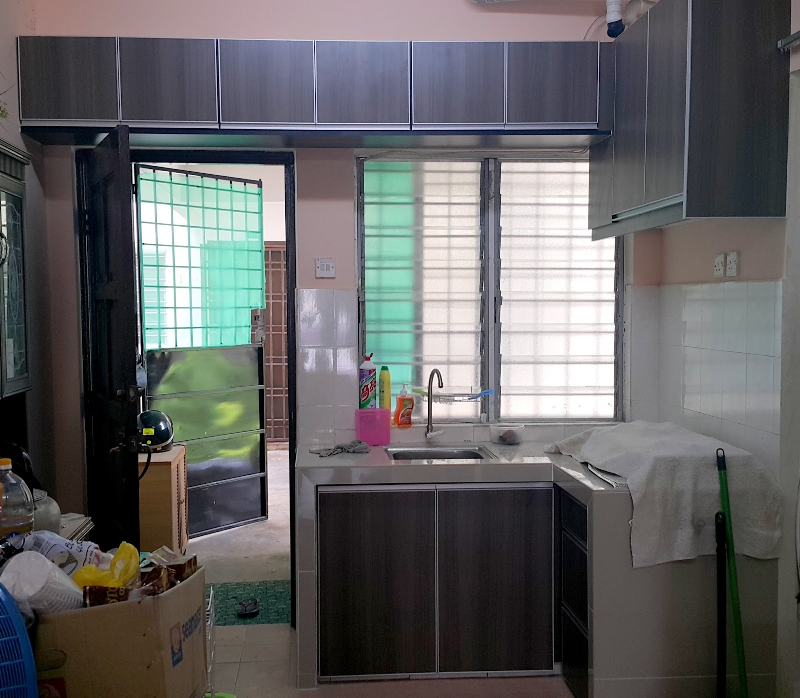 Kabinet Dapur Bandar Saujana  Putra 