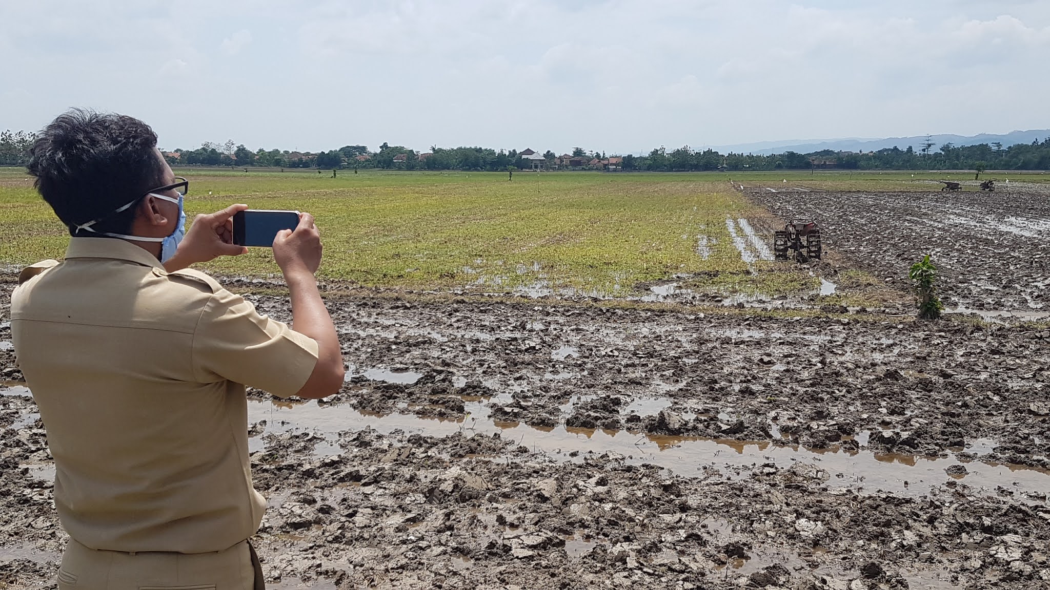 Lima Mesin Traktor Milik Penganut "Sedulur Sikep" Digondol Maling